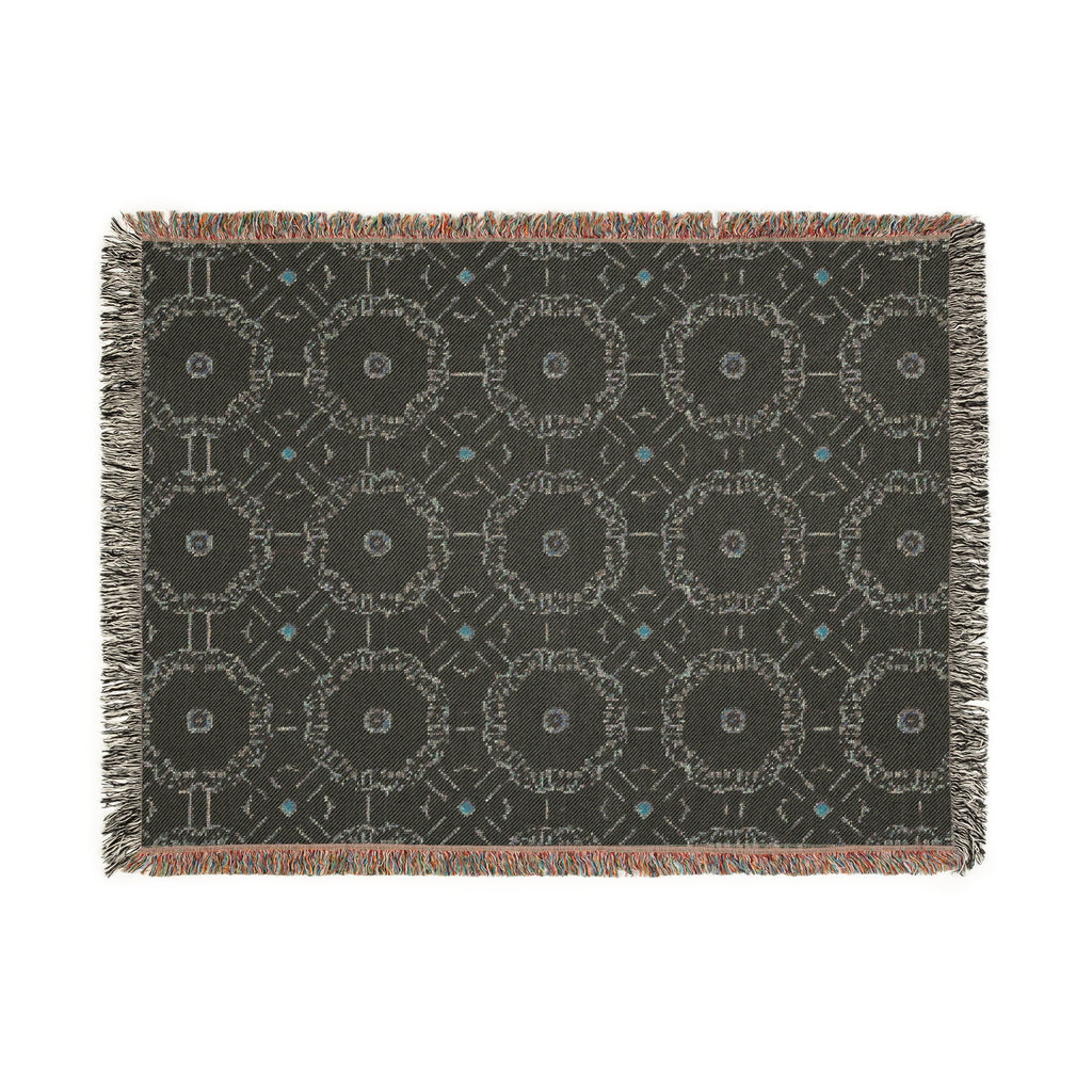 Woven Throw Blanket — Cozy Home Decor