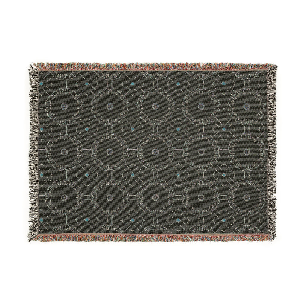 Woven Throw Blanket — Cozy Home Decor